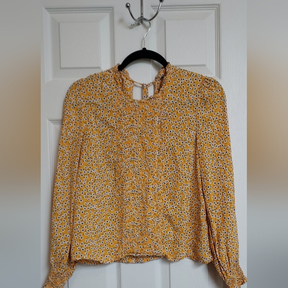 Zara Womens Yellow Floral long sleeve Blouse size small